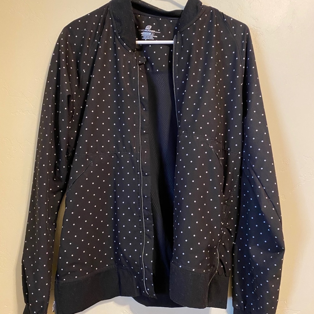 Black and grey running jacket